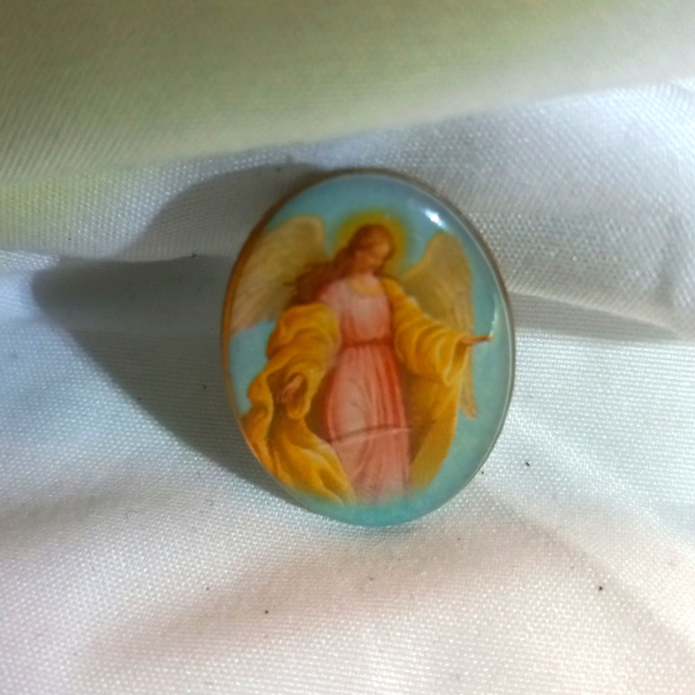 Guardian angel pin